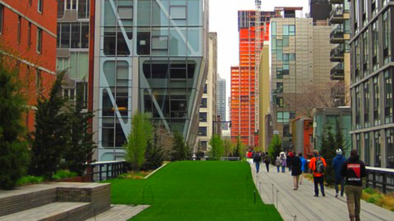 Is the high line open & closed Today
